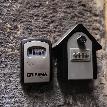 B&B Amore 4* נאפולי